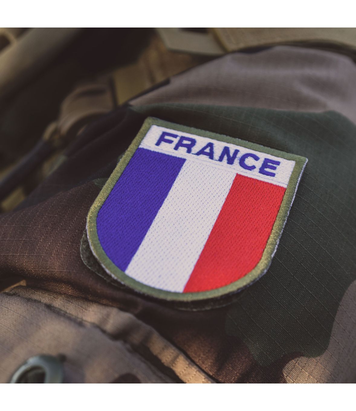 ecusson badge insigne tissu france desert militaire armee
