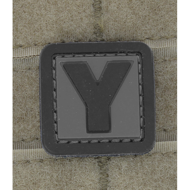 Patch 3D en PVC lettre Y - 101 Inc