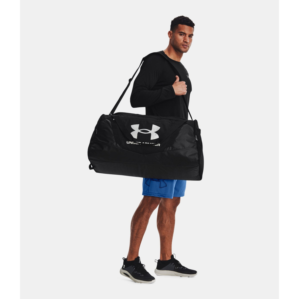 UA Undeniable Sports Bag (L) Black Under Armour