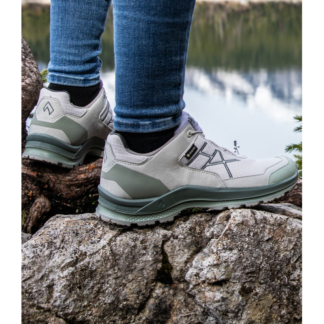 Schuhe BLACK EAGLE Adventure 3.0 GTX Ws low - Weiß Salbei - Haix