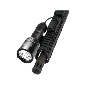 Lampe pour fusil compacte blanc/IR 1100 lumens - Nightstick
