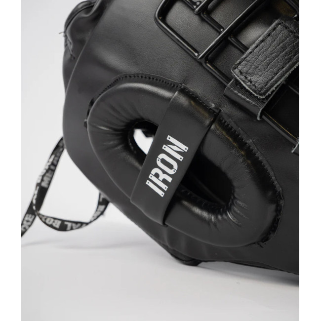 Helm mit Metallgitter - Metal Boxe