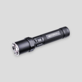Linterna táctica recargable P8 (1.600 lúmenes) - Nextorch