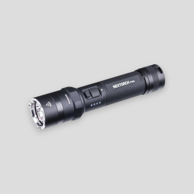 Latarka taktyczna akumulatorowa P84 (3.000 lumenów) - Nextorch