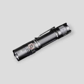 Tactische lamp PD35 V3 - Fenix