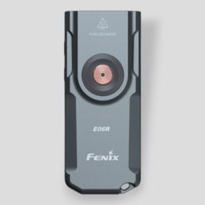 Lampe de poche porte-clés 3 en 1 E06R (700 lumens) - Noir - Fenix