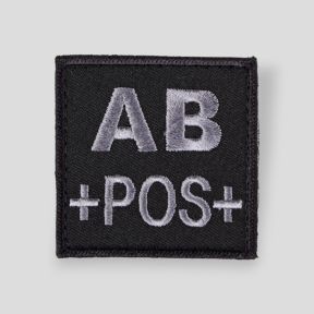 ECUSSON FEUTRE BRODE GROUPE SANGUIN DOS AUTO-AGRIPPANT AB POS NOIR - Patrol Equipement