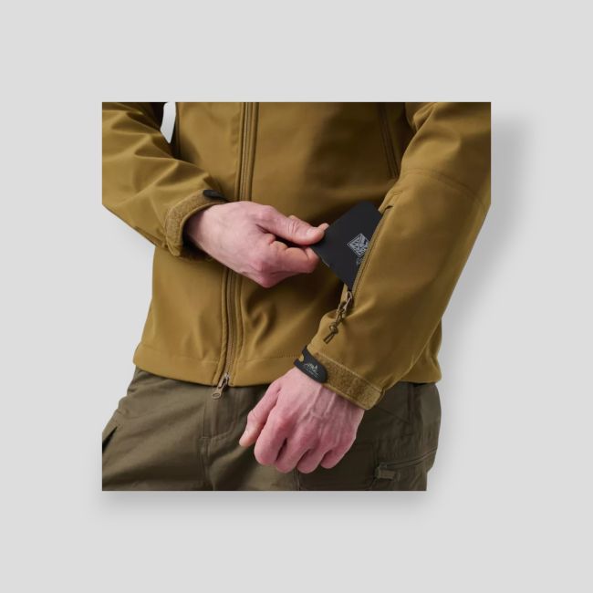 gunfighter jacket - shark skin windblocker - coyote - helikon