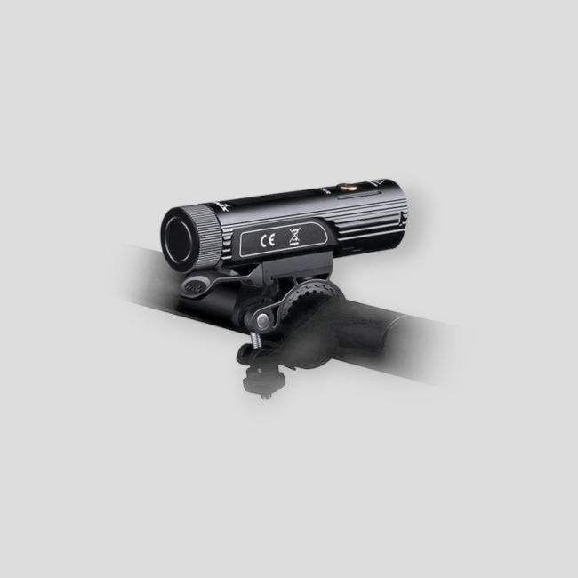 Lanterna de bicicleta recarregável BC26R (1 600 lúmens) - Preto - Fenix