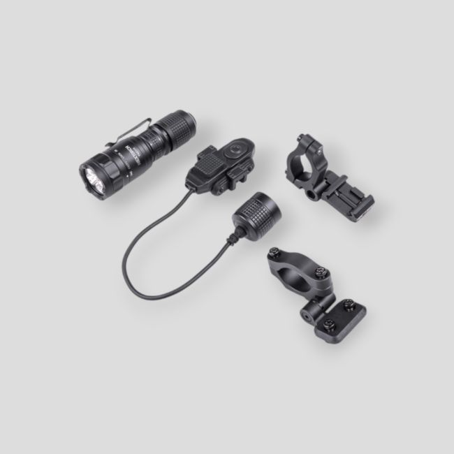 Lampe tactique rechargeable compacte TA21 IR (1 300 lumens) - Nextorch