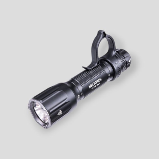 Lanterna tática recarregável TA30D MAX (4 000 lúmenes) - Nextorch