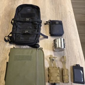 TT FIRST AID BASIC - ERSTE-HILFE-TASCHE - GEFÜLLT - SCHWARZ