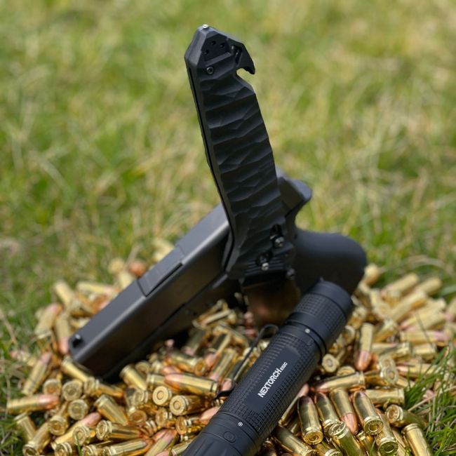 Coltello tascabile C.A.C.® S200 (lama seghettata) - Nero - TB Outdoor