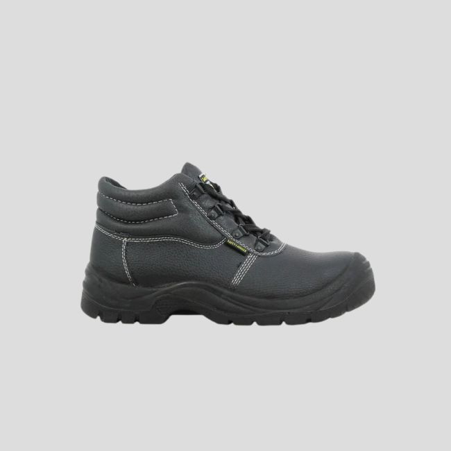 Veiligheidsschoenen SafetyBoy - Occasion - Safety Jogger Industrial Maat 44