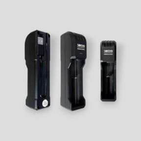 Cargador simple para batería recargable para casco antiruido Suprême T2/X2 BT - Negro - MSA Sordin