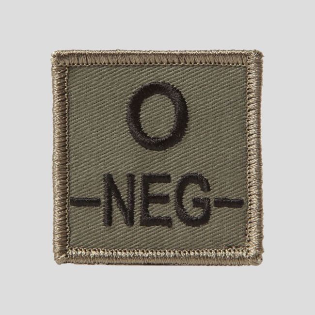 Vierkante patch 3D stof bloedgroep O- met klittenband - Olijfgroen