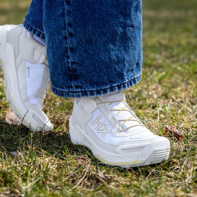 Chaussures basses femme Black Eagle EVO Adventure GTX - Blanc/Dorée - Haix