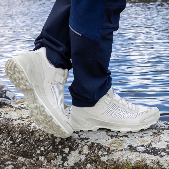 Niedrige Schuhe Black Eagle EVO Adventure GTX - Weiß/Grau - Haix