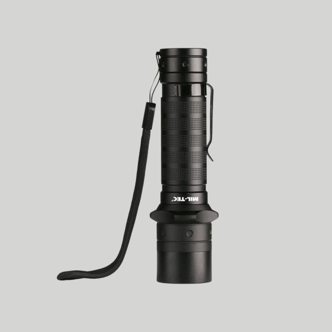 Lanterna Operator Mission 1000 (1 000 lúmens) - Preto - Mil-Tec