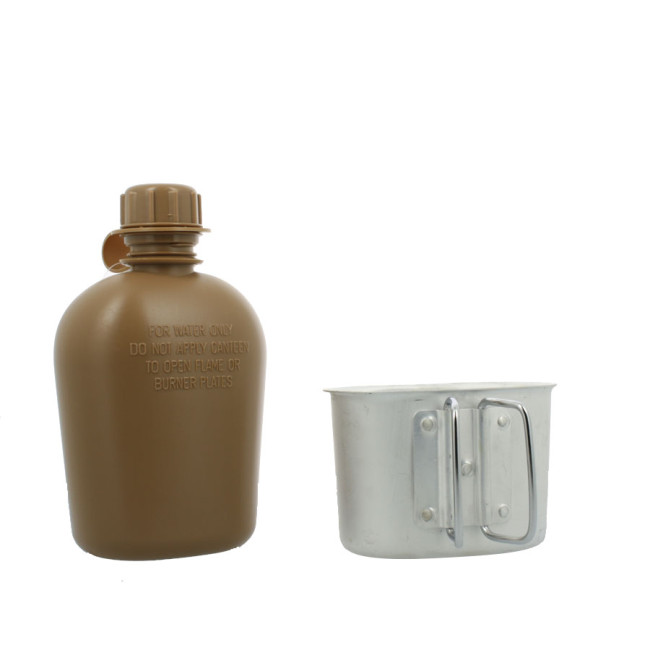 Veldfles plast. met beker en hoes Coyote - Miltec