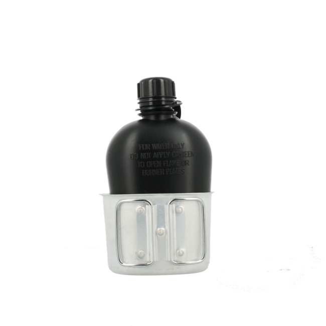 Gourde Plast. avec gobelet et housse Noire - Miltec