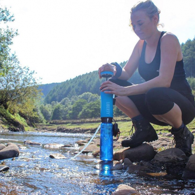 Bouteille Liberty avec purificateur d'eau Bleu - LifeSaver