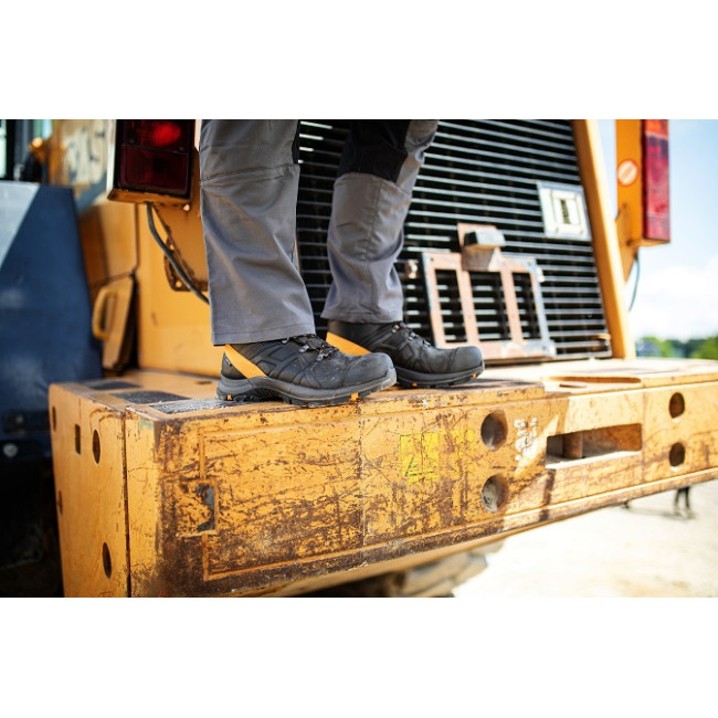 Sicherheitsschuhe Black Eagle Safety 54 mid S3 schwarz und orange - Haix