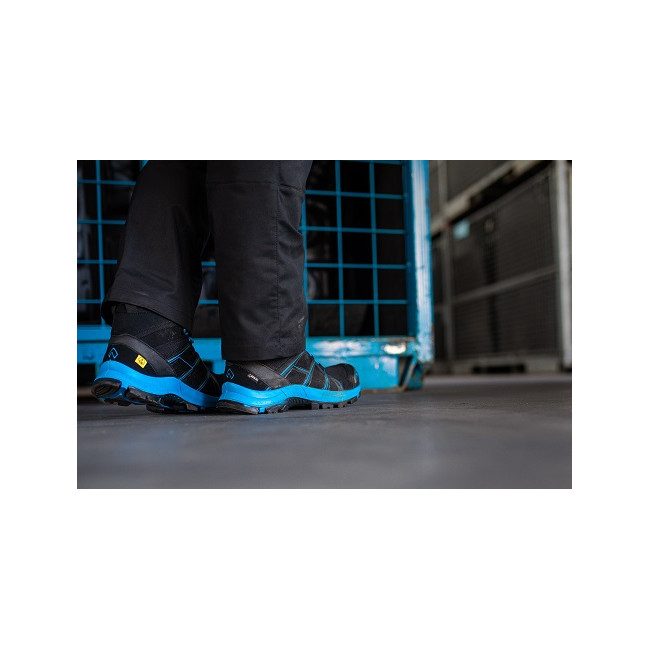 Chaussures de sécurité Black Eagle Safety 40.1 mid S3 noir et bleu - Haix