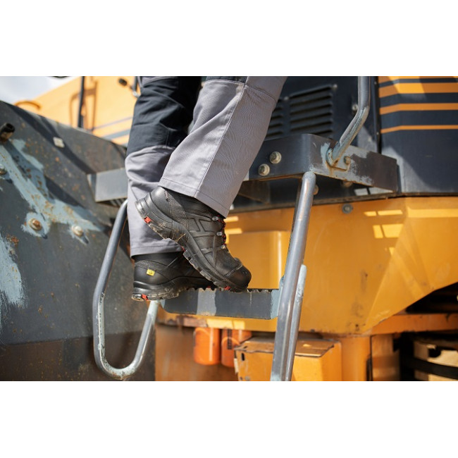 Buty bezpieczeństwa BLACK EAGLE Safety 40 mid/black-black - Haix