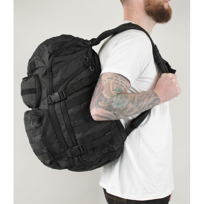 Airplane Rucksack 45L Schwarz - Ares
