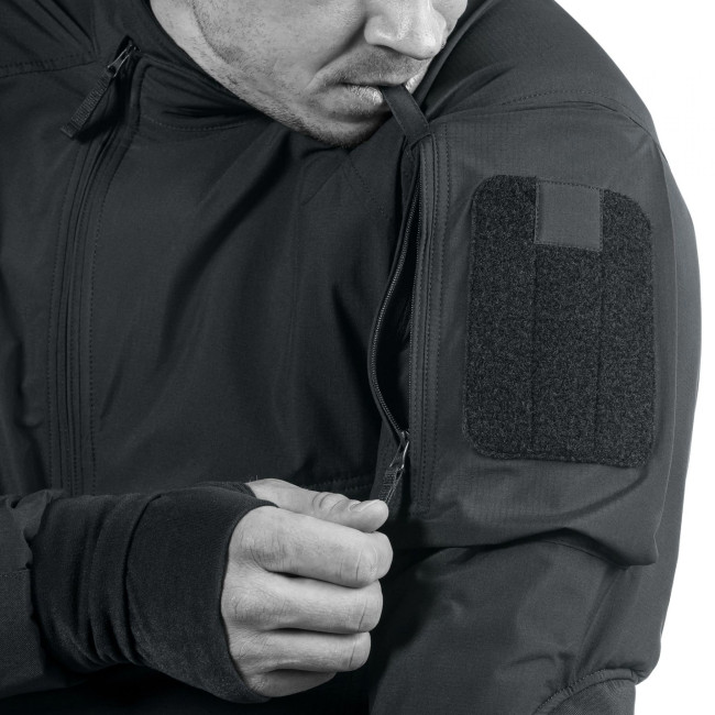 ACE Winter-Kampfhemd schwarz - UF Pro Gear