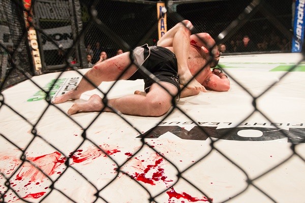 combat de MMA
