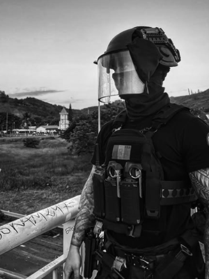 Embajador 4 — retrato